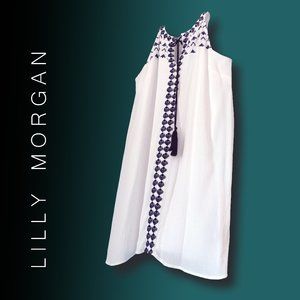 Lilly Morgan Large Extra long white subtle pleating layered embroidered tank top